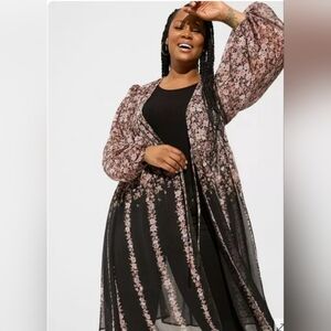 Torrid Tie Front Sheer Floral Maxi Kimono, Size 3